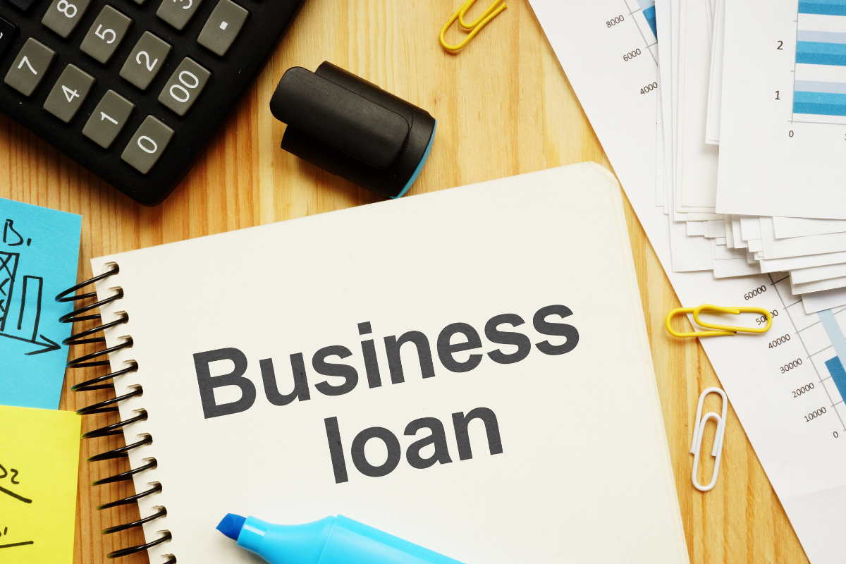 Kredyt dla firm – co warto o nim wiedzieć, zanim go zaciągniesz?