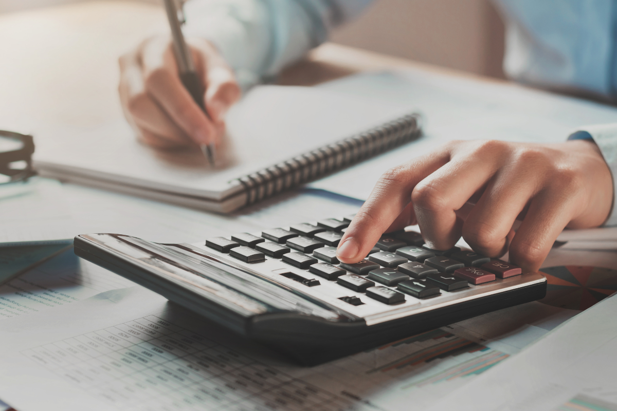Kalkulator pożyczek jako praktyczne narzędzie obliczania kosztu pożyczki